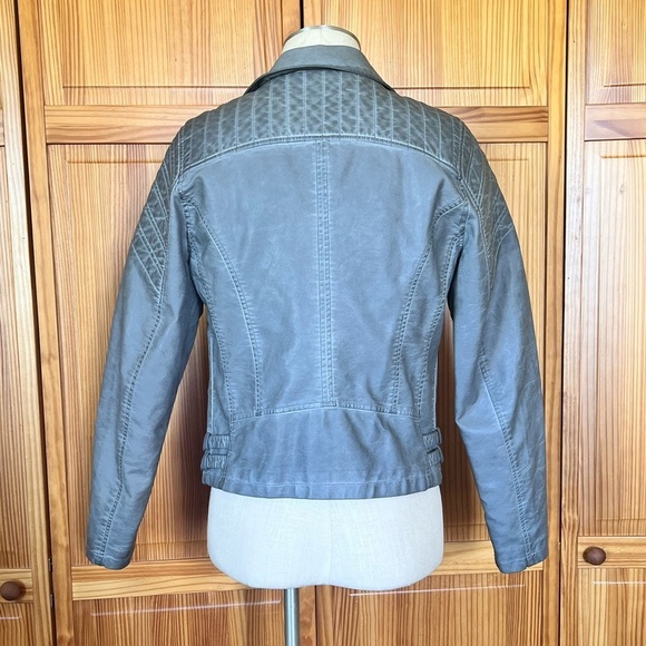 Maurices Large Grey Motorcycle Jacket Faux Leather Edgy BikerCore - Picture 5 of 8